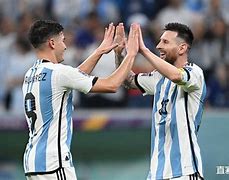 关于卡昂恢足连胜势，波尔多拼三分向冠前追赶的信息