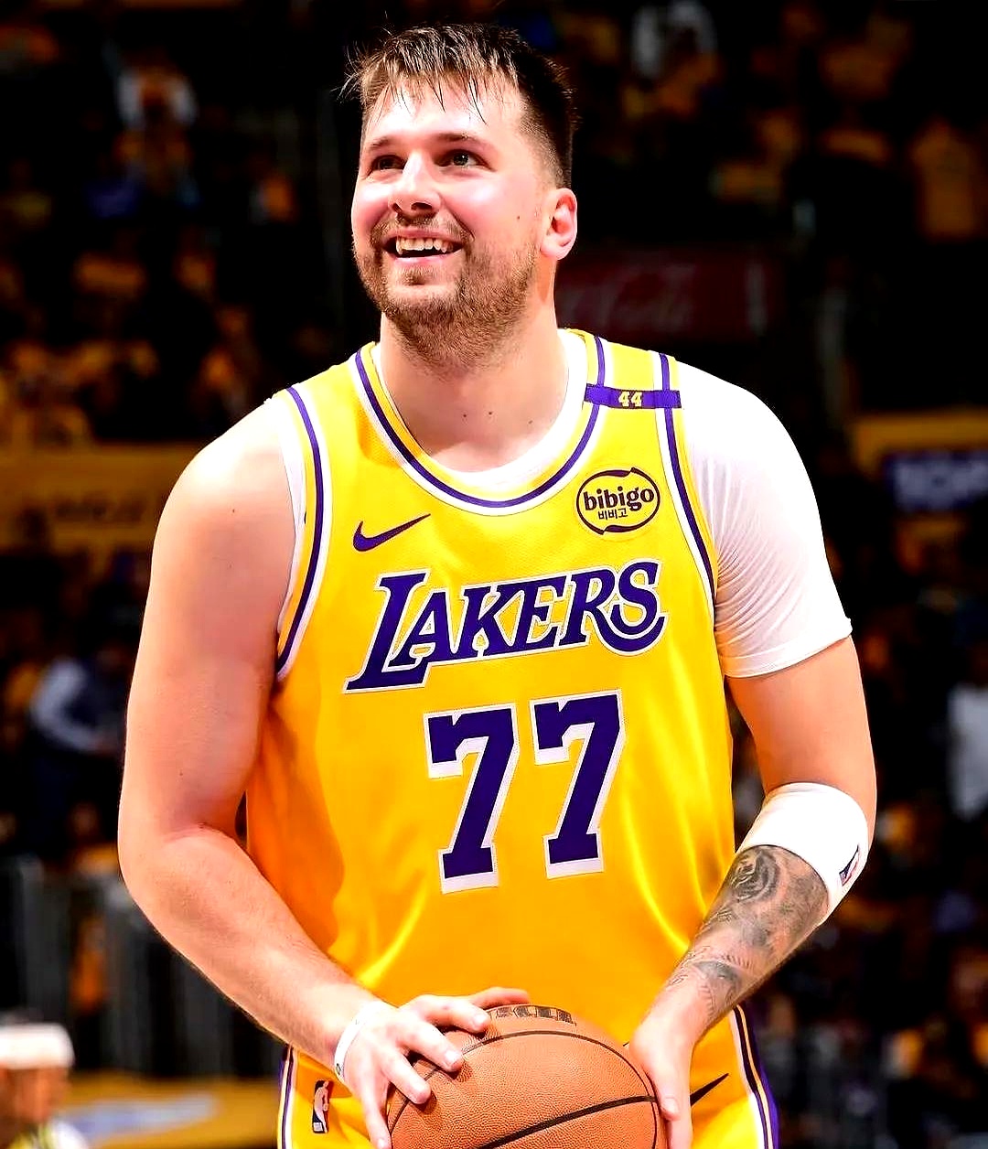 浓眉哥重要时刻出色发挥，巴黎圣日耳曼带队取胜！的简单介绍